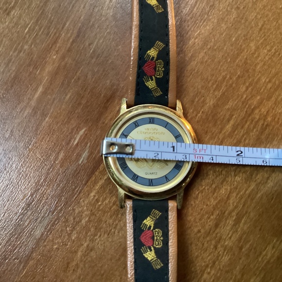 Irish Claddagh Dial Quartz Watch - Picture 12 of 12